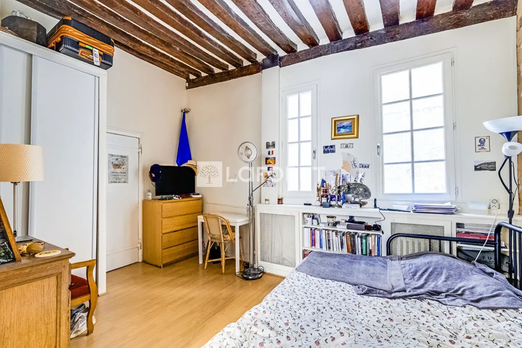 Chambres - Studio au Calme sur Île Saint-Louis, Paris