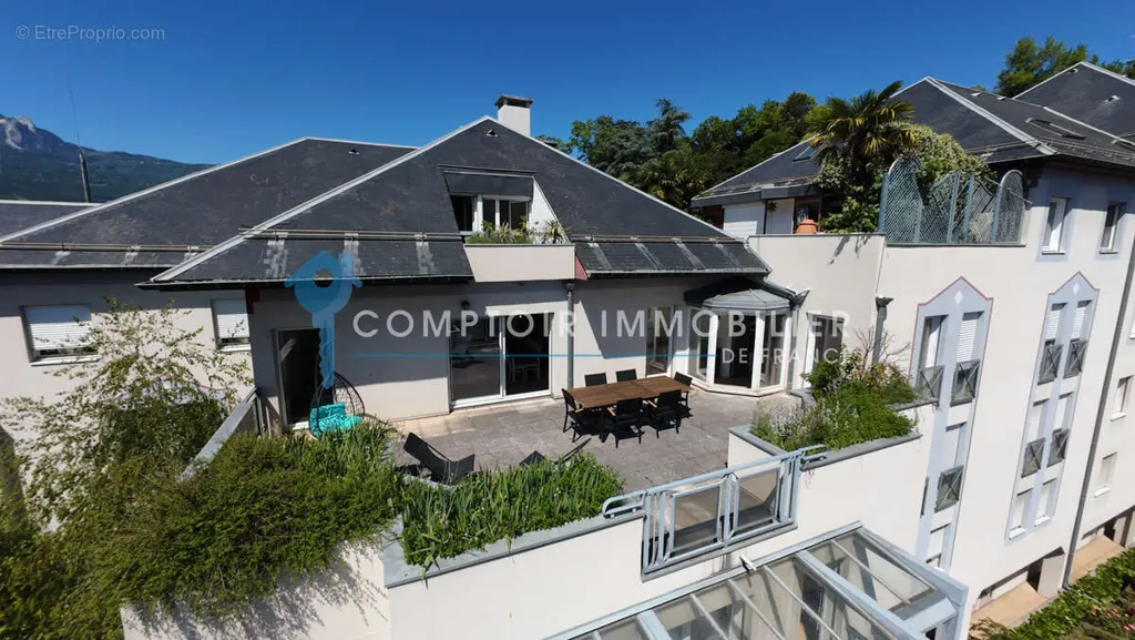 Vue aérienne - Appartement Duplex avec Terrasse 45m2 à Grenoble