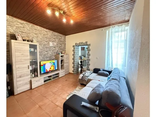 Séjour - Appartement au RDC avec Terrasse à Esch-sur-Alzette