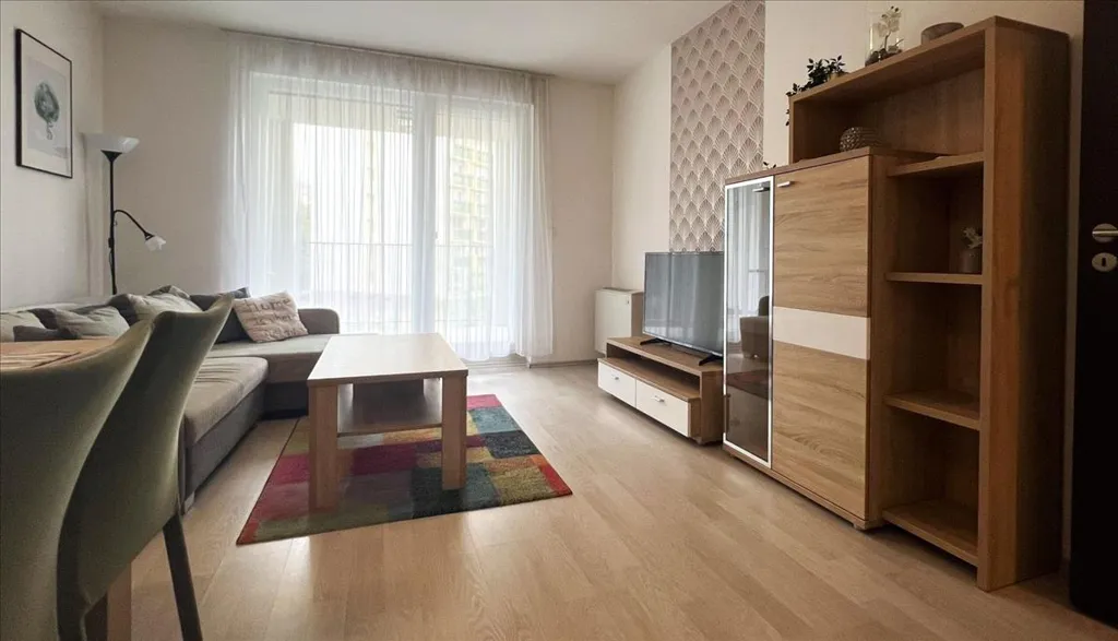 Elutuba - Balconied Apartment in Debrecen University District