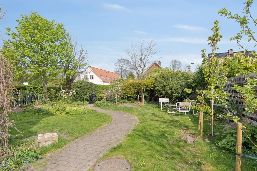Jardin - Villa with Pool in Valby