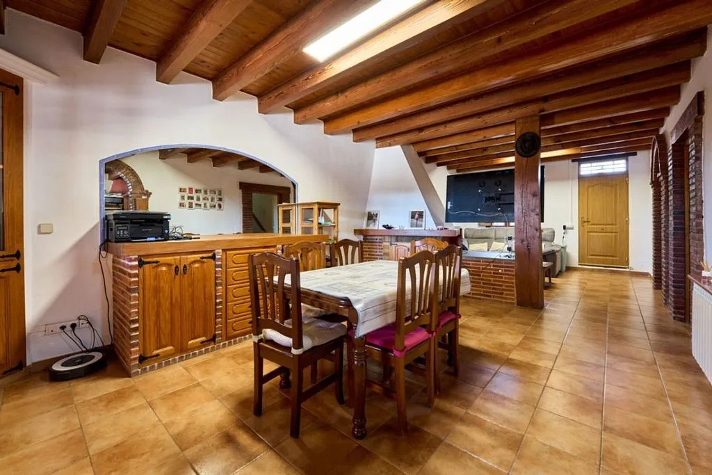 Salle à manger - Rustic Masía with Equestrian Facilities in L'Ametlla del Vallès