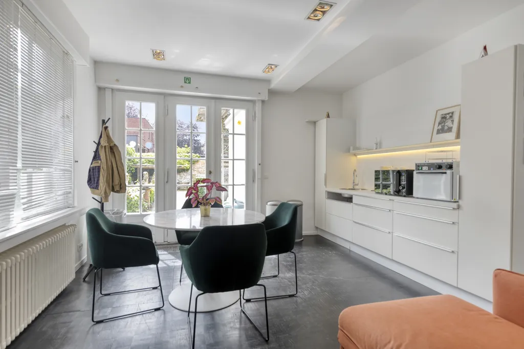 Sala da pranzo - Commercial Property with Student Studios in Sint-Andries