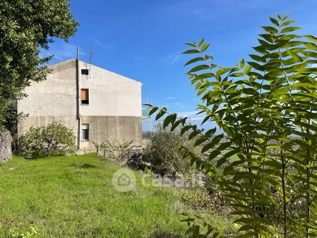 Extérieur - Ground Floor Apartment with Garden in Macomer
