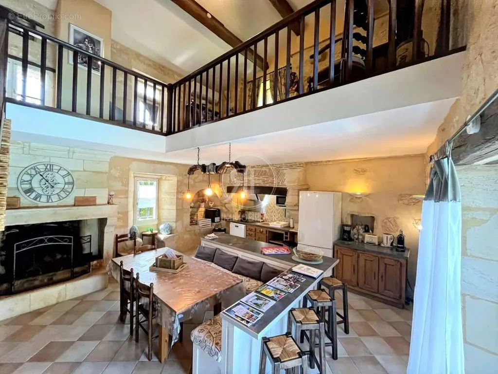 Soggiorno - Luxury House with Pool in Puisseguin