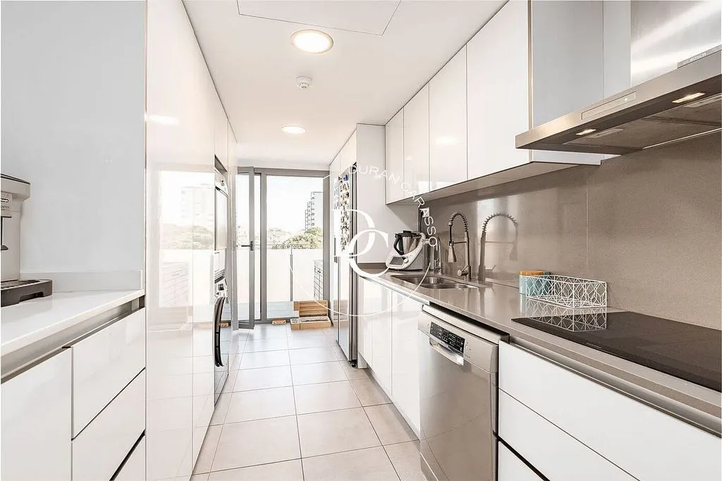 Köök - Apartment with Pool and Terrace in Vallpineda