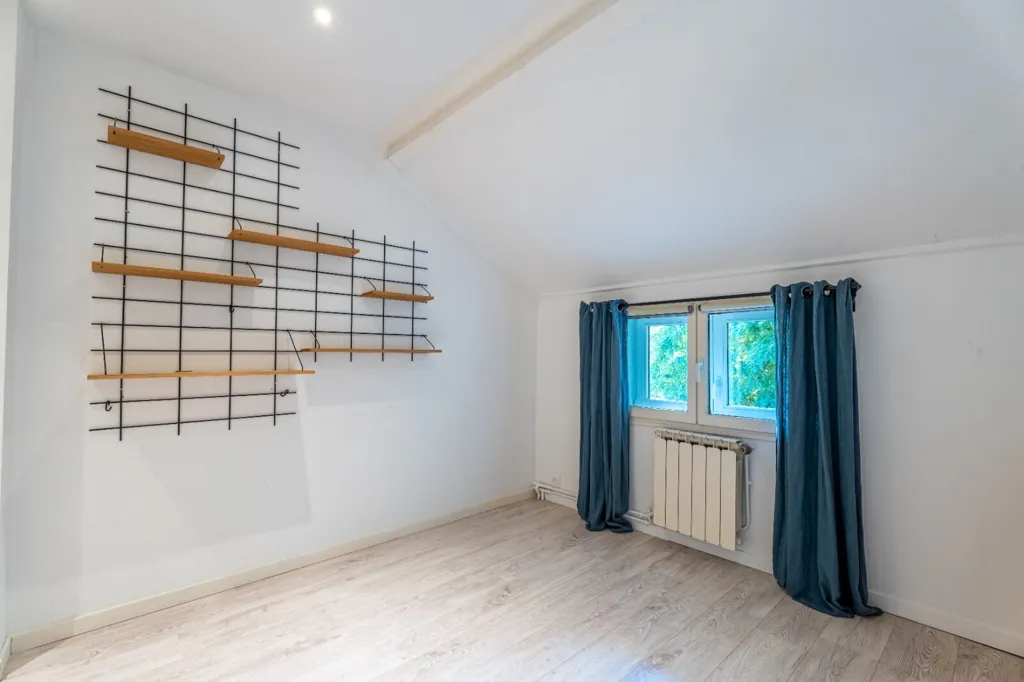 Pièces - Duplex Rénové sur les Quais de Saône à Lyon