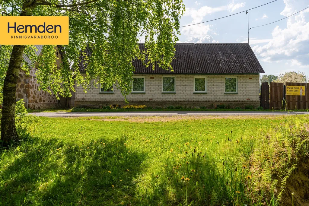Exterior - Renovated House with Lake View in Kasepää