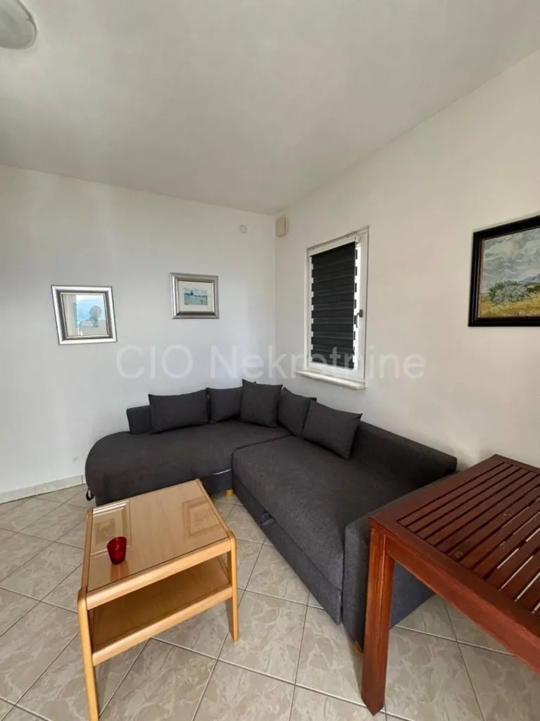 Séjour - Apartment House with Sea View in Ražanj