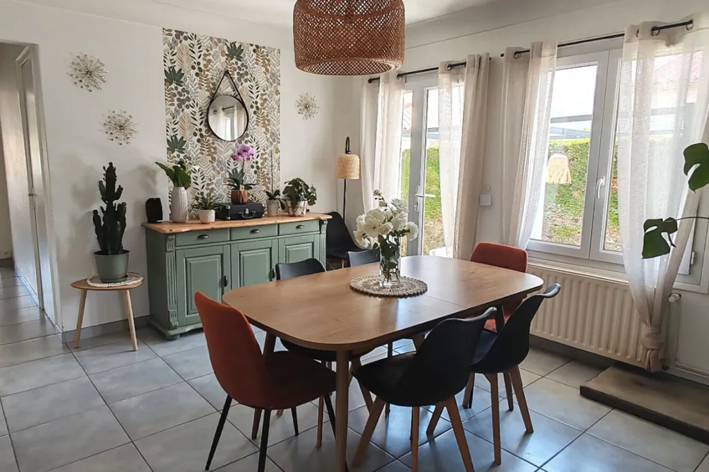 Salle à manger - Maison de Plain-Pied avec Balcon à Royan