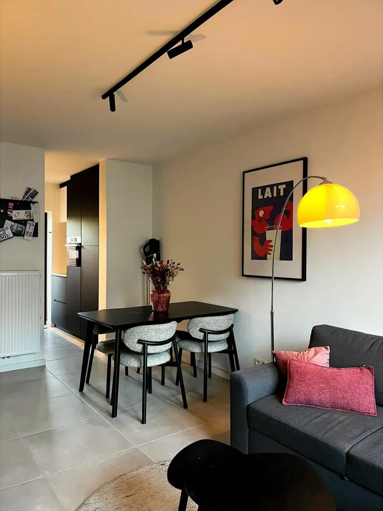 Séjour - Rijwoning Moderne avec Garage à Nijlen