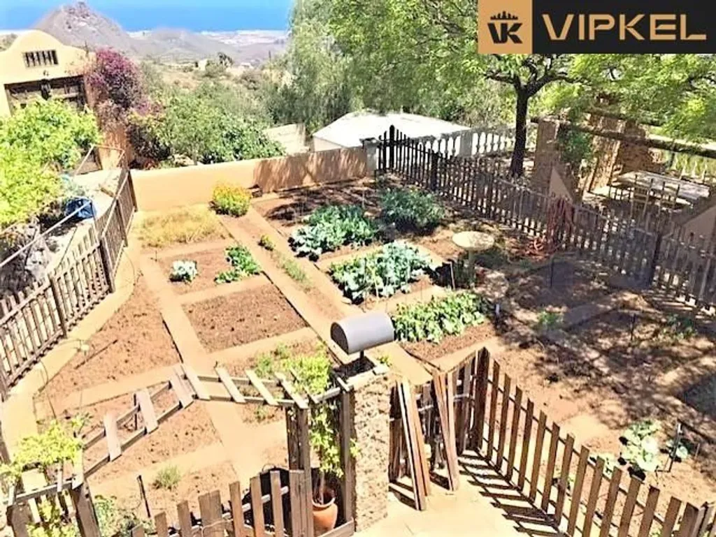 Giardino - Chalet with Panoramic Views in Arona
