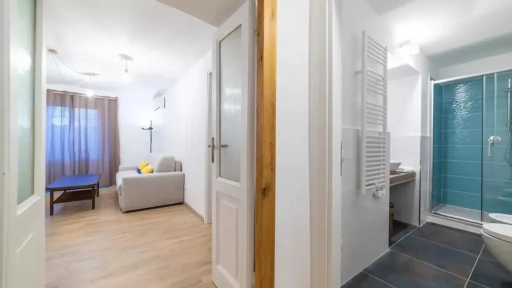 Salles de bain - Central Rome Studio with Historic Charm