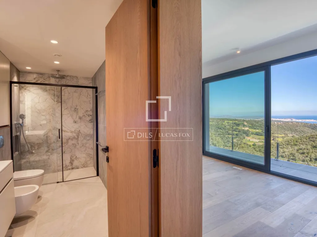 Salles de bain - Newly Built Villa with Sea Views in Platja d'Aro