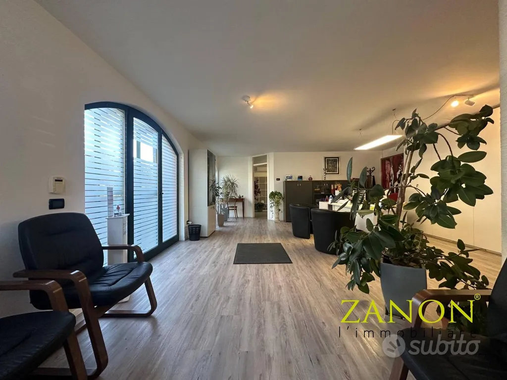Séjour - Studio Office with Private Courtyard in Cormons