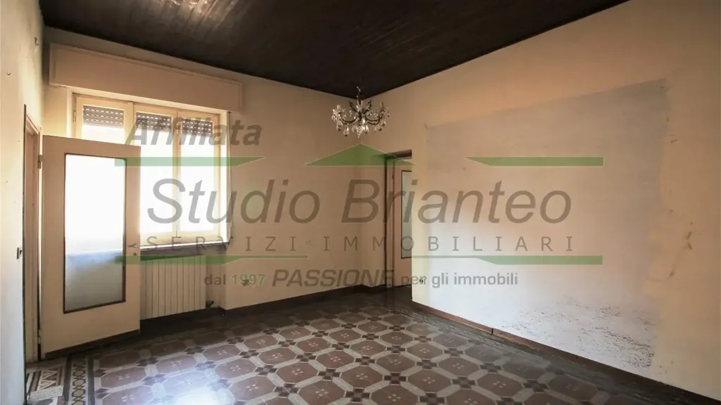 Pièces - Historic Courtyard House in Seregno