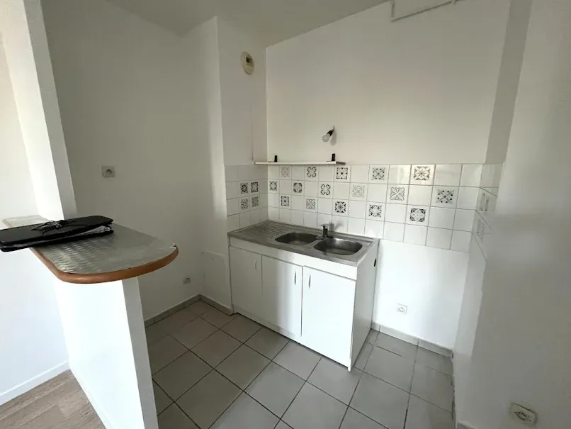 Cuisine - Appartement 2 Pièces à Meaux, Proche Centre-Ville