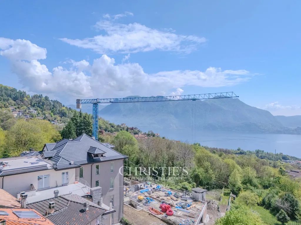 Õhuvaade - Luxury Lake View Apartment in Arizzano