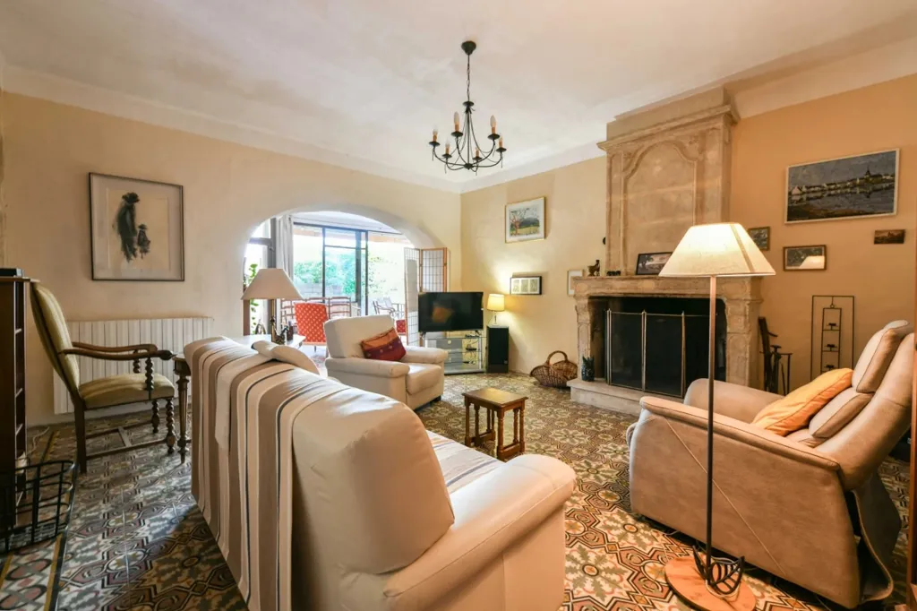 Séjour - Villa avec Terrasse et Jardin à Uzès