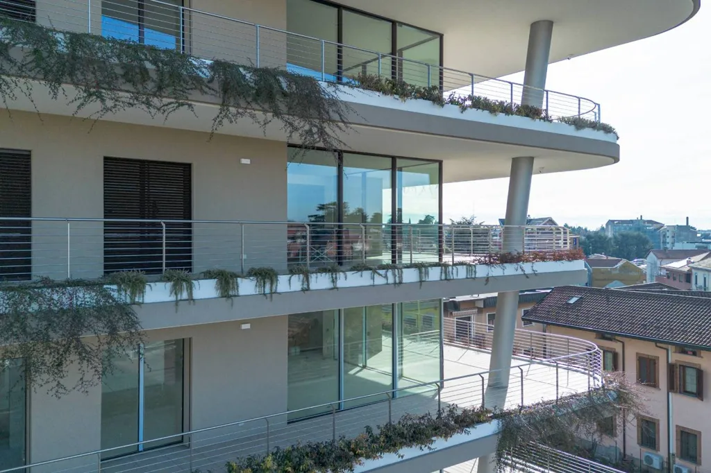 Balcony - Luxury Flat with Terrace in Busto Arsizio