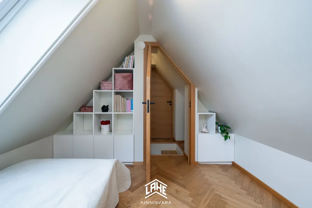 Toad - 5-Bedroom Apartment with Balcony in Tartu
