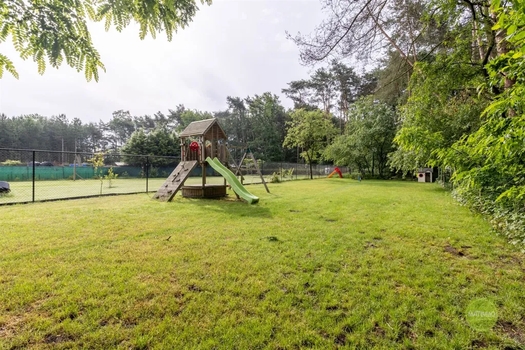 Giardino - House with Large Garden in Mol