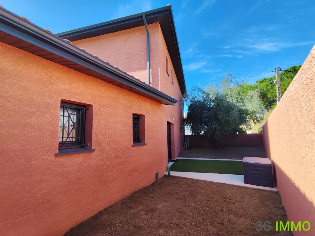 Jardin - Villa Contemporaine avec Piscine à Pomérols
