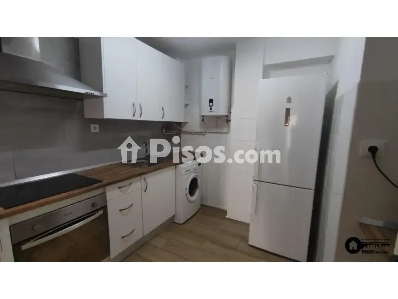 Cuisine - Renovated Flat with Balcony on Avenida de España