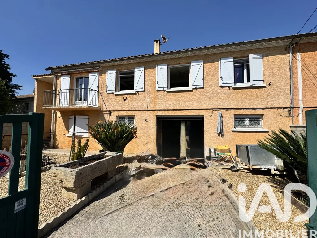 Extérieur - Maison avec Piscine dans Quartier Calme à Rodilhan