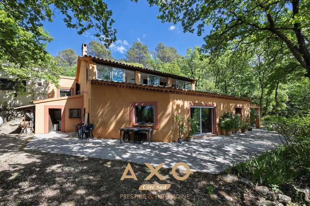 Välivaade - Villa with Pool in Le Puy Sainte Reparade
