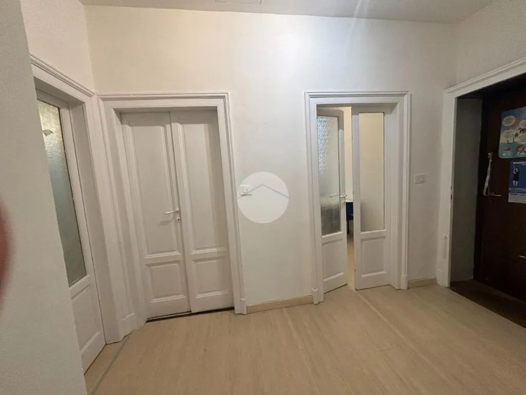 hallway_entrance