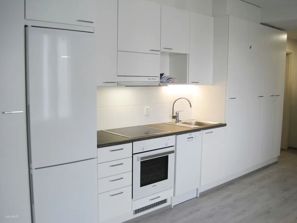 Köök - Modern Flat with Garden in Tuira, Oulu