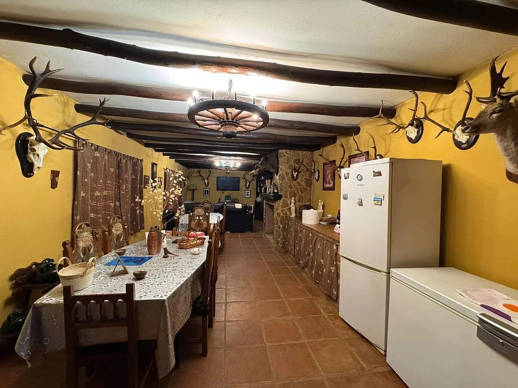 Salle à manger - Rustic Cortijo with Pool in Villanueva del Trabuco