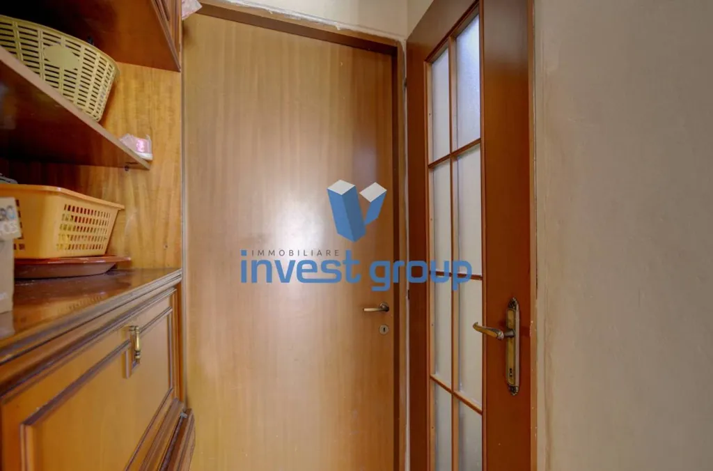 Ingresso - Two-Bedroom Apartment with Balcony in Turin