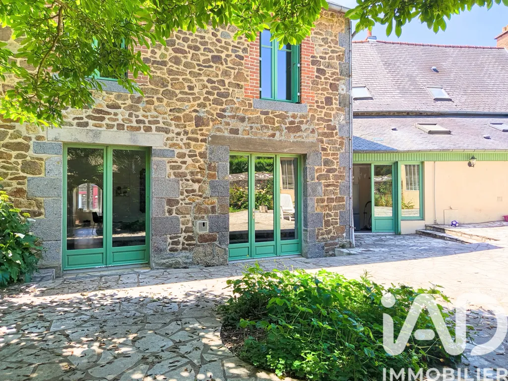 Aed - Charming House with Garden in Hédé-Bazouges