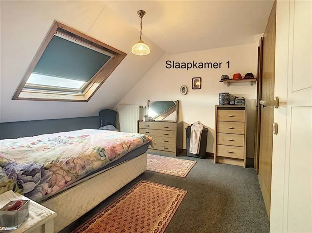 Chambres - Triplex avec Carport au Centre de Tessenderlo