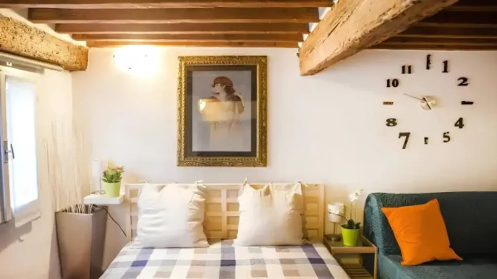 Magamistoad - Monolocale with Traditional Features in Florence