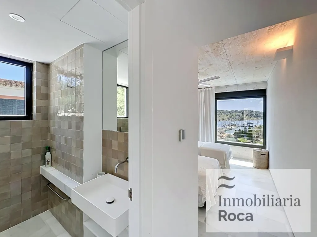 Vannitoad - Villa with Sea View and Pool in Es Mercadal