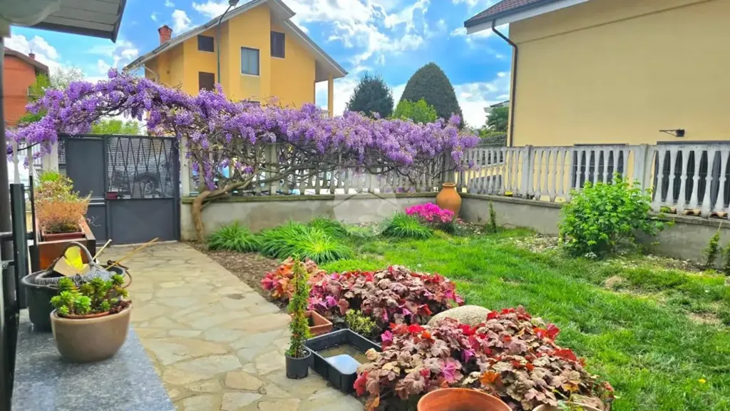 Jardin - Rustic Villa with Private Garden in San Benigno Canavese