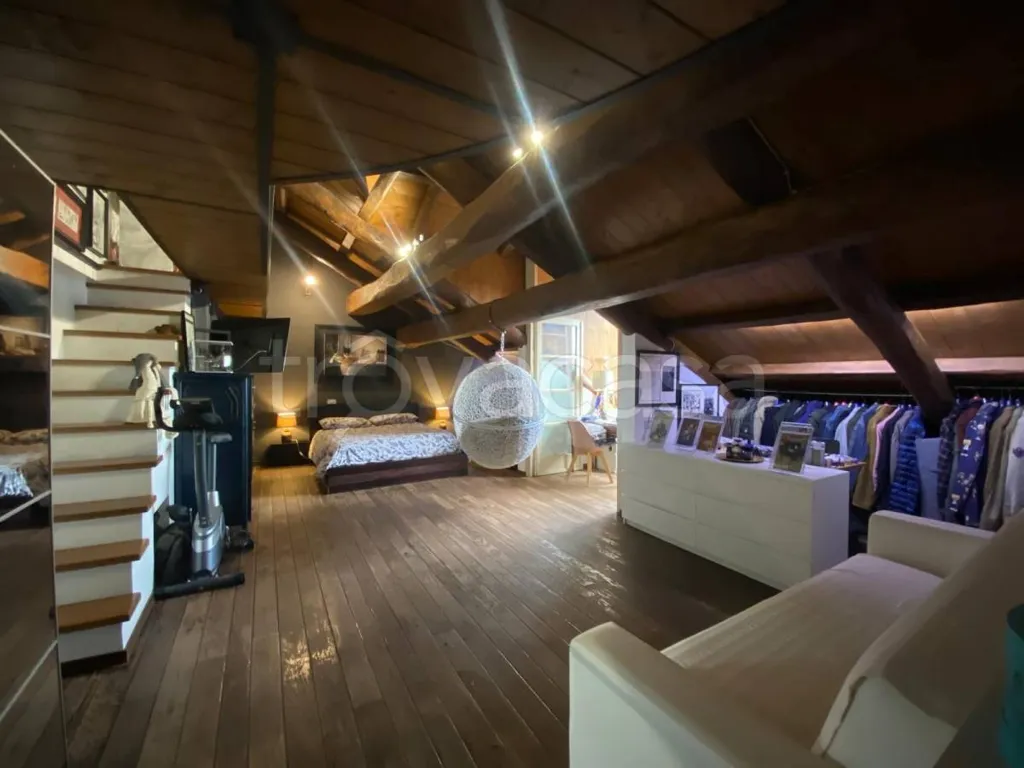 Rooms - Rustic Villa-Style Apartment with Garden in Moncalieri