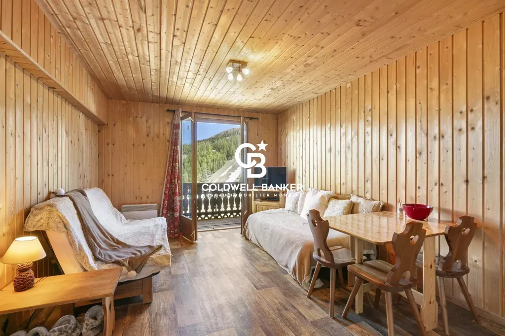 Elutuba - 2-Bedroom Flat with Mountain View near Ski Piste