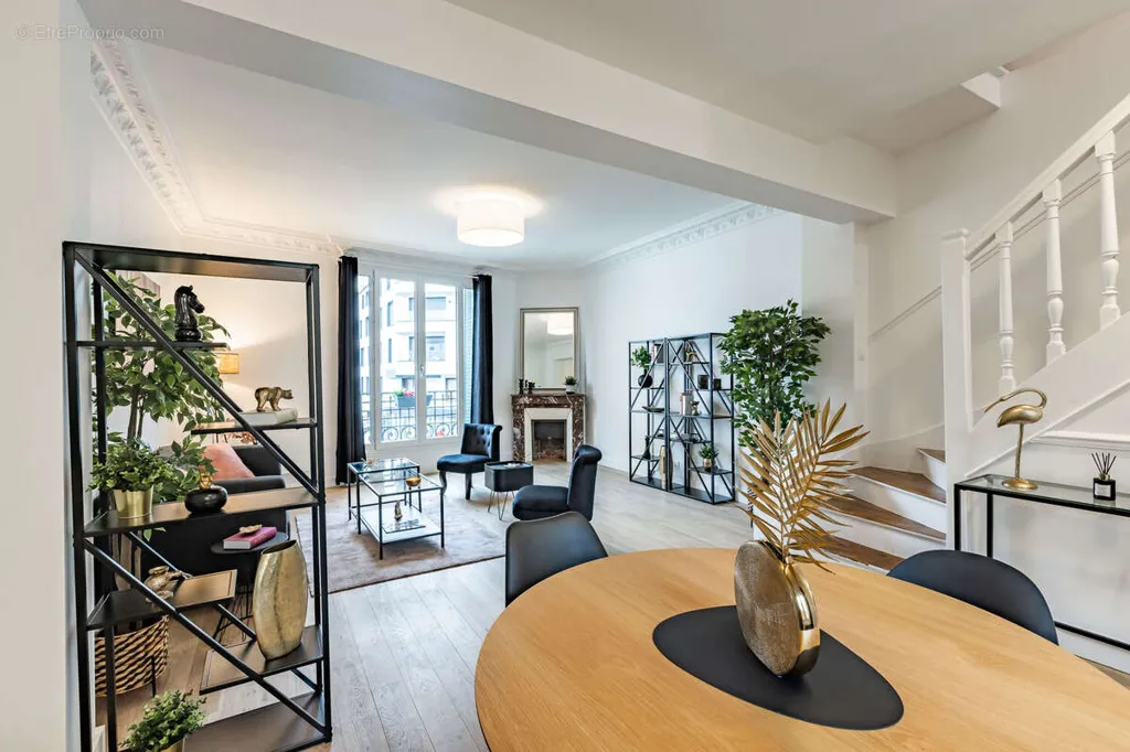 Elutuba - Duplex Apartment with Balcony in Paris-11e