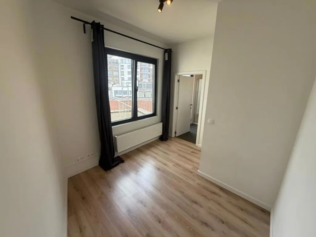 Pièces - Appartement Moderne avec Terrasse à l'Oudevaar