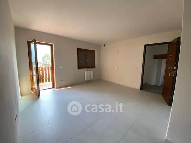 Pièces - Newly Built Apartment with Balcony in Verrès