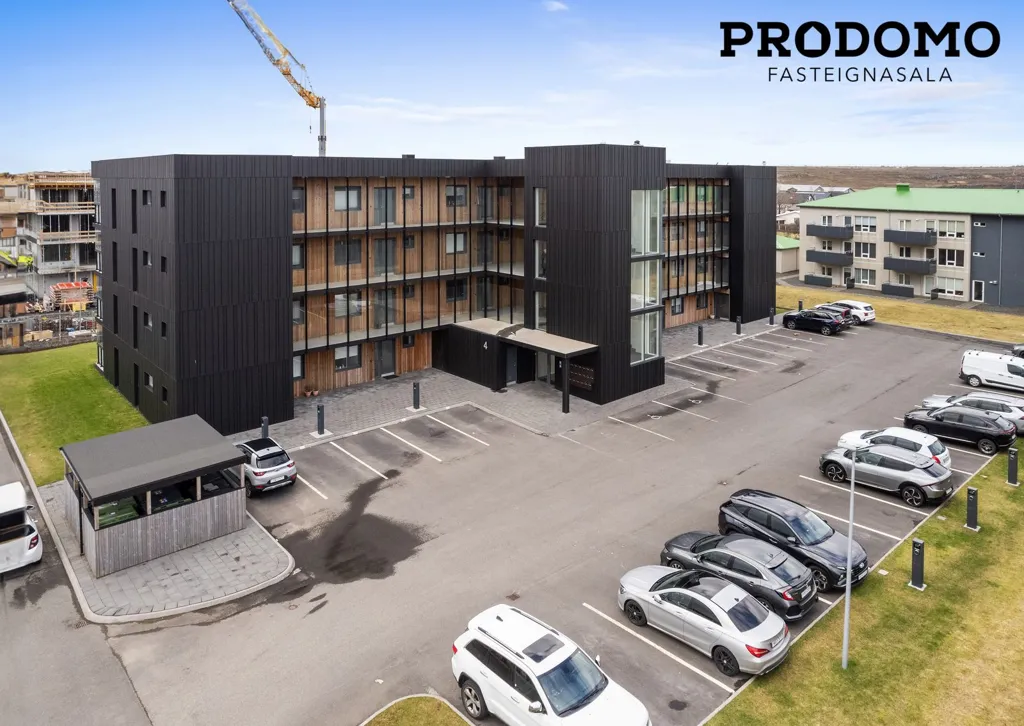 3-toaline korter asukohas Reykjanesbær
