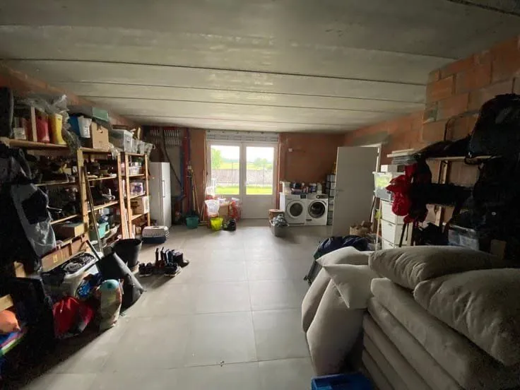 Utility Room - 6-Bed House with Solar Panels in Green Setting