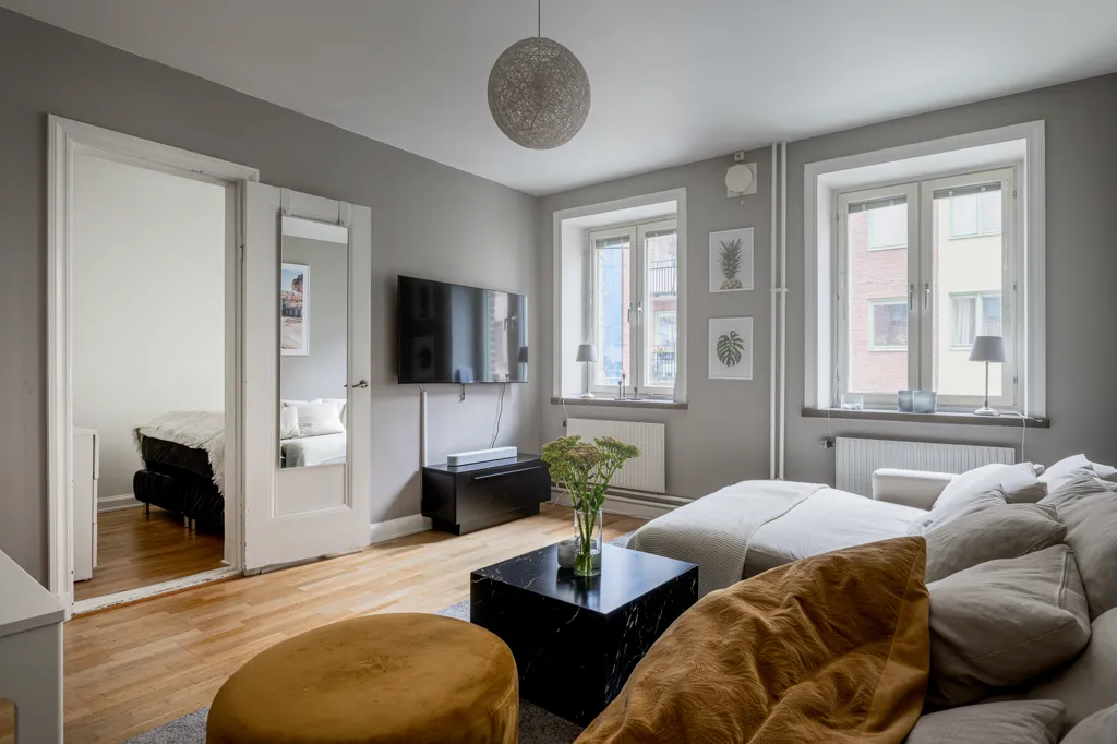 Séjour - 1930s Charm with Modern Features in Kungsgatan