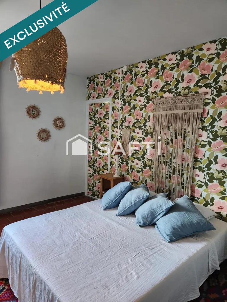 Bedrooms - Character House with Patio in Durban-Corbières