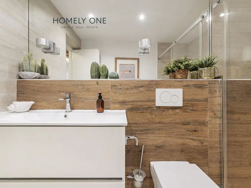 Vannitoad - Reform Apartment with Balcony in Malasaña