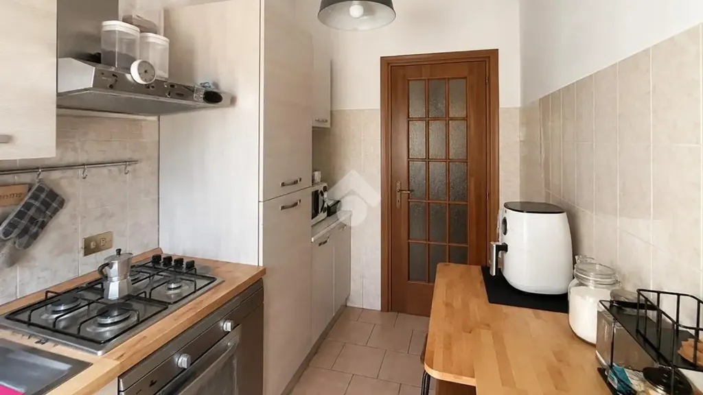 Cuisine - 2-Bedroom Apartment with Balcony in Forlì